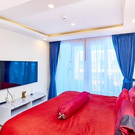 Grand Avenue By Tech Leilighet Pattaya Eksteriør bilde