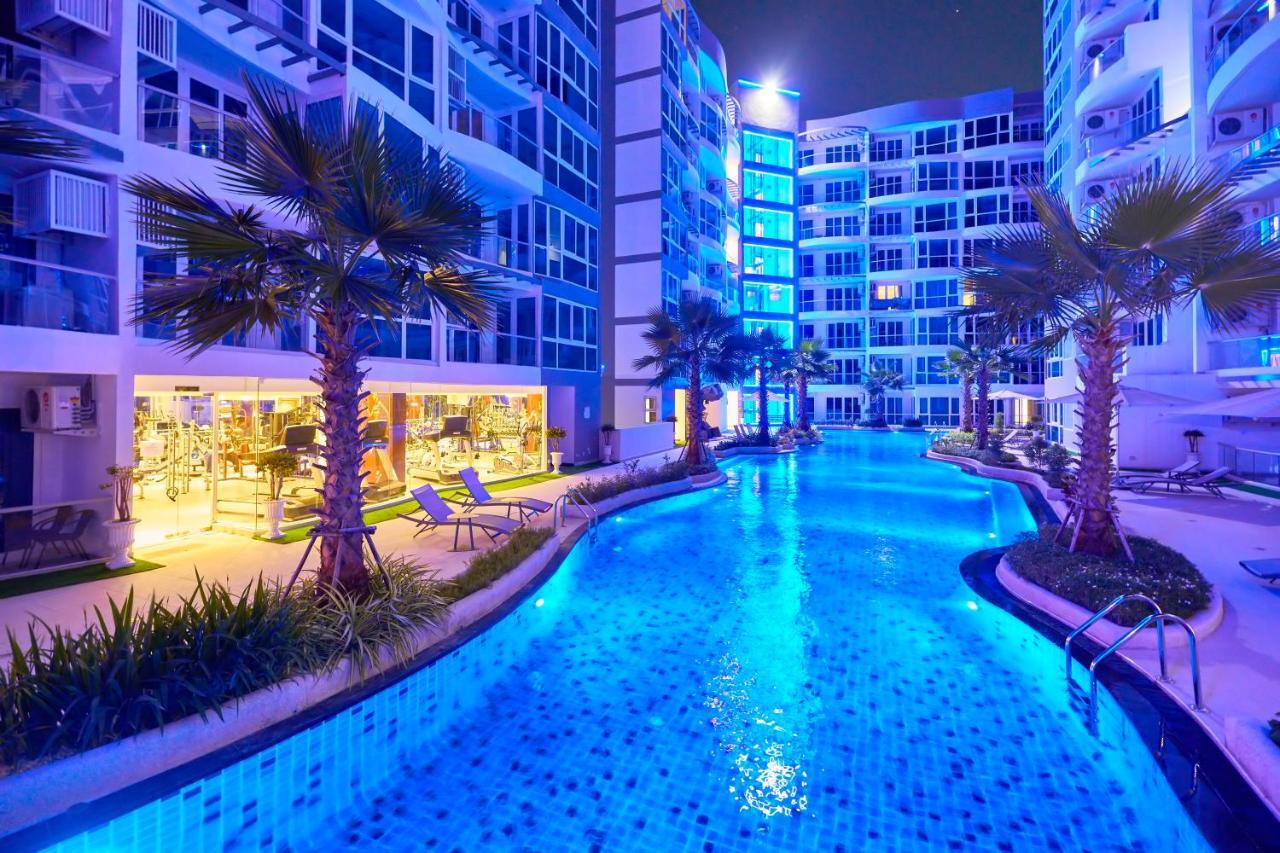 Grand Avenue By Tech Leilighet Pattaya Eksteriør bilde