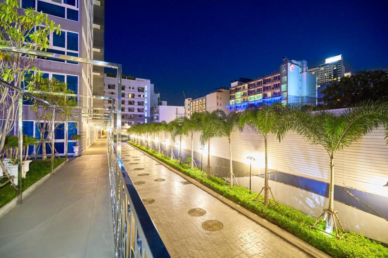 Grand Avenue By Tech Leilighet Pattaya Eksteriør bilde